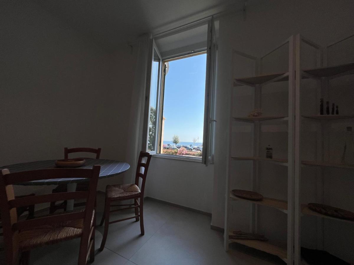 Appartamento Aria Di Mare Levanto Exterior foto